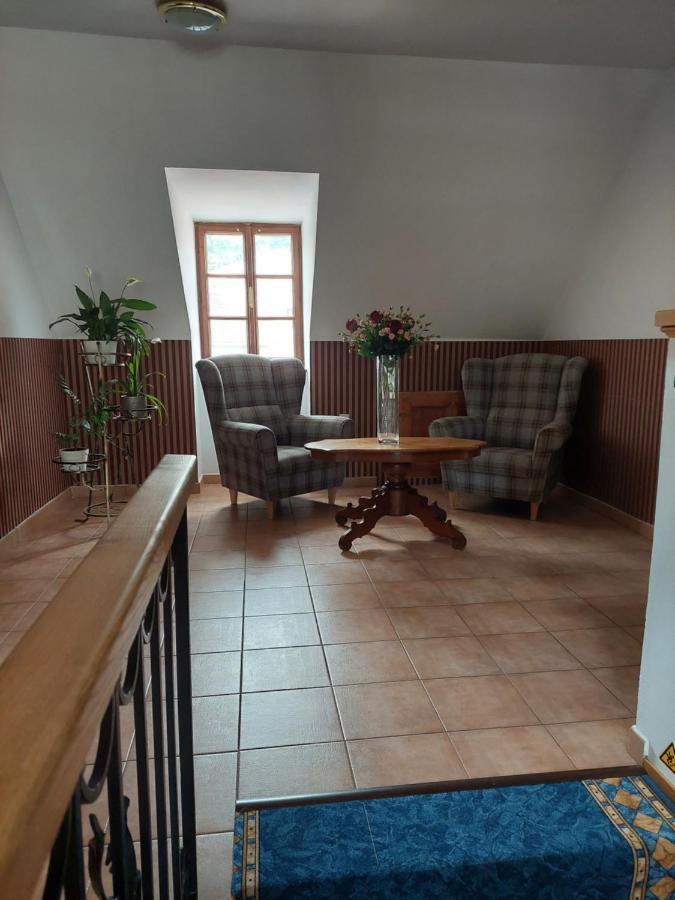 Hotel Salamander - Garni Banská Štiavnica Екстериор снимка