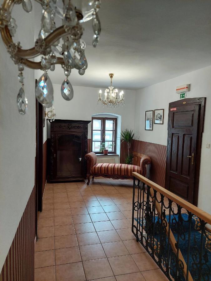 Hotel Salamander - Garni Banská Štiavnica Екстериор снимка