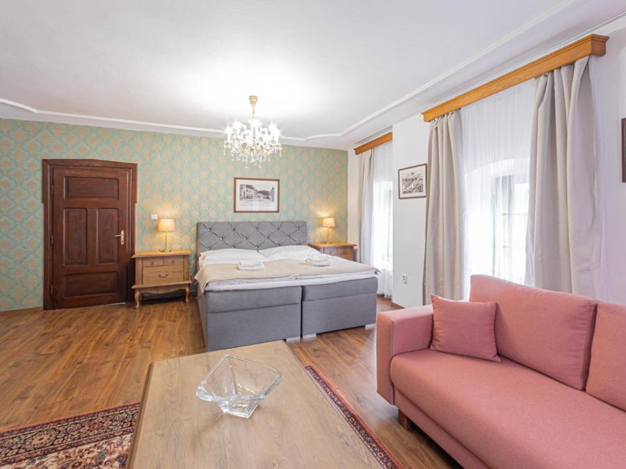 Hotel Salamander - Garni Banská Štiavnica Екстериор снимка
