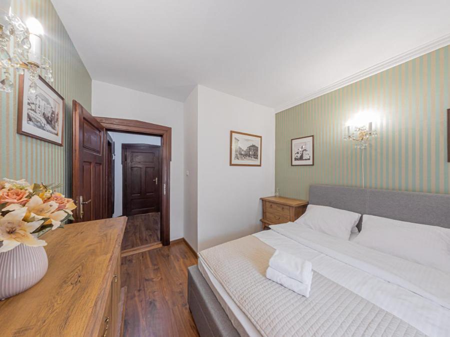 Hotel Salamander - Garni Banská Štiavnica Екстериор снимка