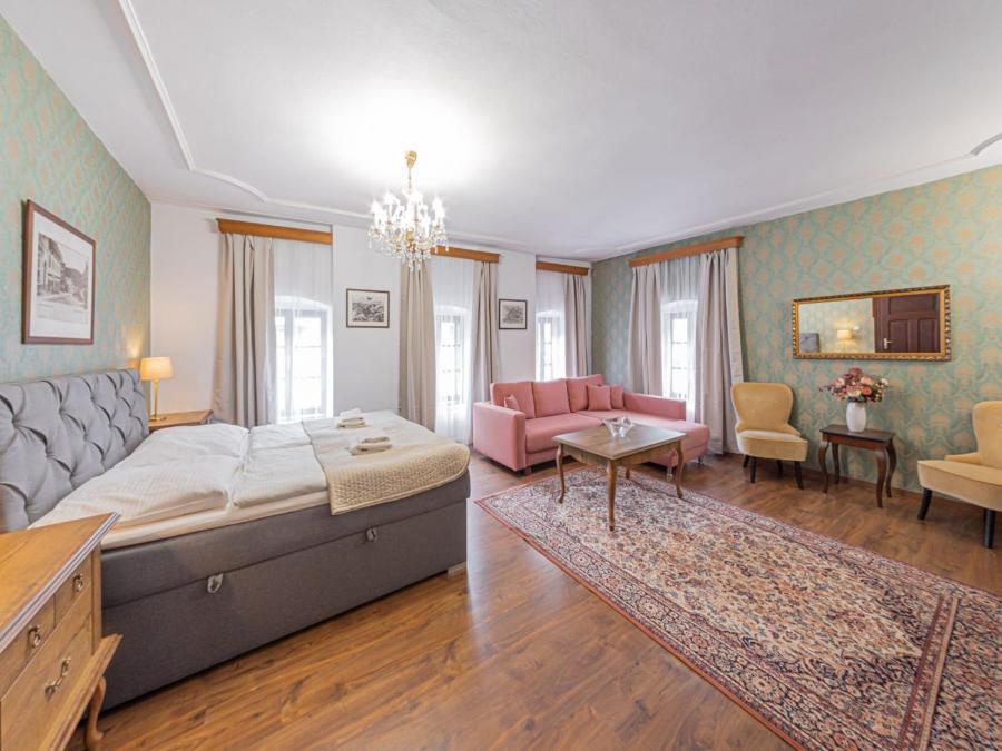 Hotel Salamander - Garni Banská Štiavnica Екстериор снимка