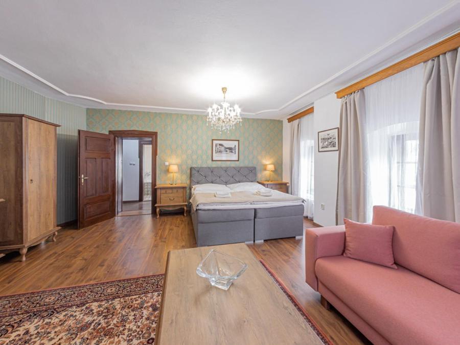Hotel Salamander - Garni Banská Štiavnica Екстериор снимка