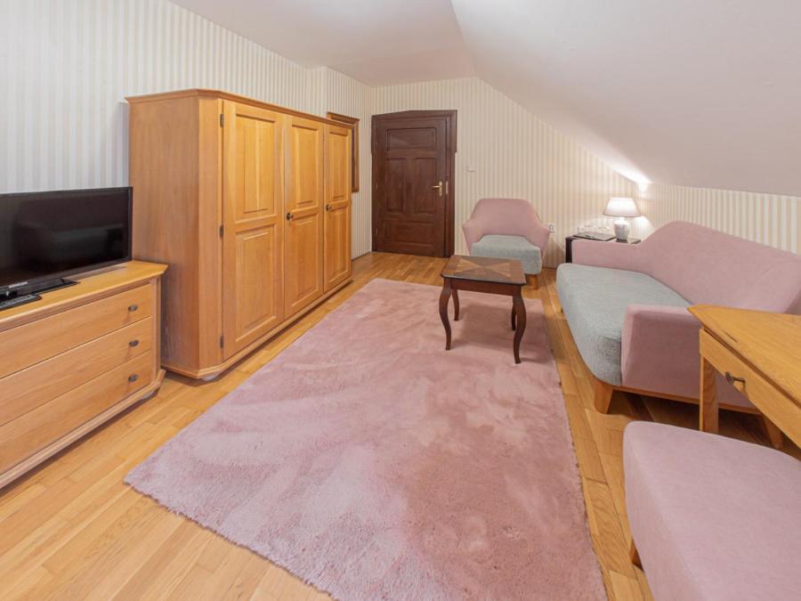 Hotel Salamander - Garni Banská Štiavnica Екстериор снимка