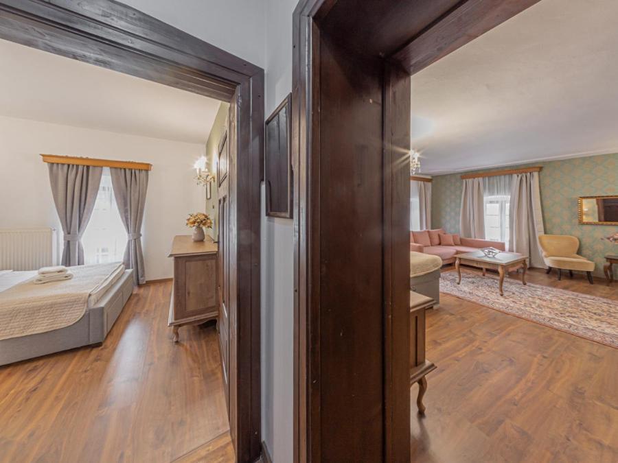 Hotel Salamander - Garni Banská Štiavnica Екстериор снимка