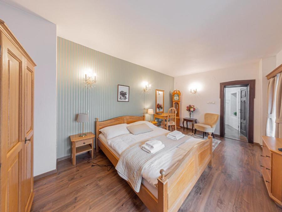 Hotel Salamander - Garni Banská Štiavnica Екстериор снимка