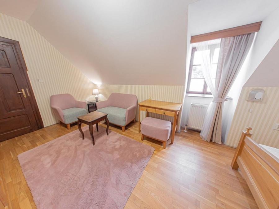 Hotel Salamander - Garni Banská Štiavnica Екстериор снимка